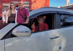 ¡Se merece el cielo!  ¡Lizzi Piñánez sorprendió a su papá con un regalazo!