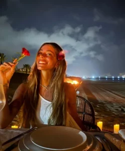 Tini presumió la romántica cena de compromiso que le hizo Rodrigo De Paul