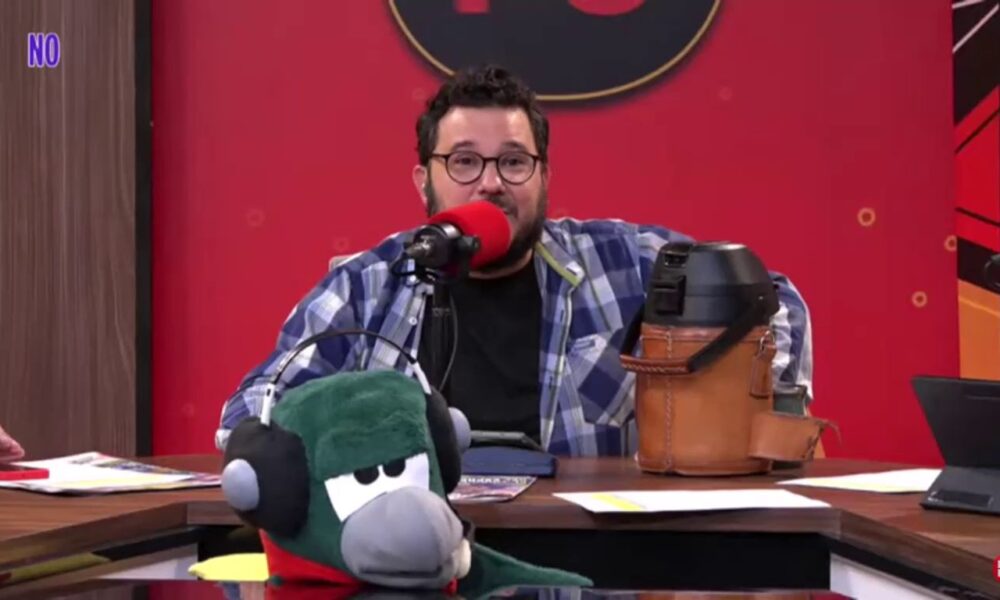 (VIDEO) ¡José Ayala contó que espanta chespis y borrachos con pistola!