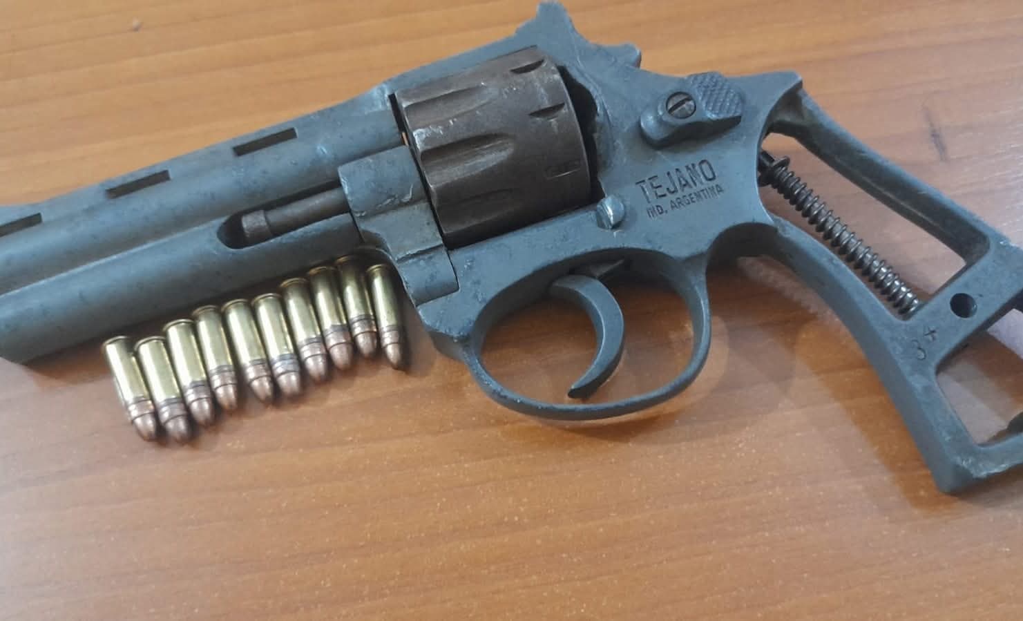 Moto taxista se salvó de milagro: Delincuente gatilló y no salió la bala