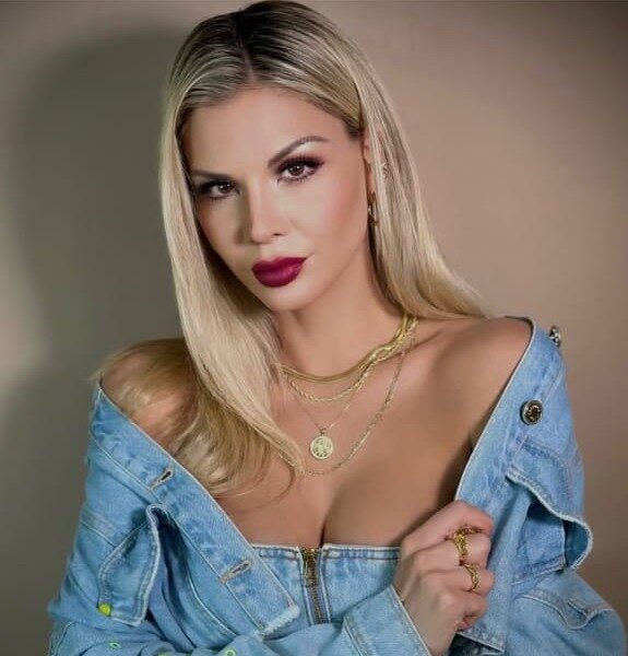 Egny Eckert admite que piropeó al pelotero Tony Sanabria