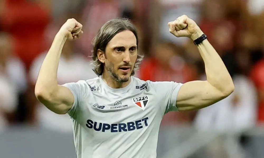 ¡Luis Zubeldía suena como candidato para ser técnico de Libertad!