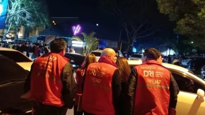Pillaron a menores en ropa interior durante “pijama party” en Asunción entre tragos y “ositos”