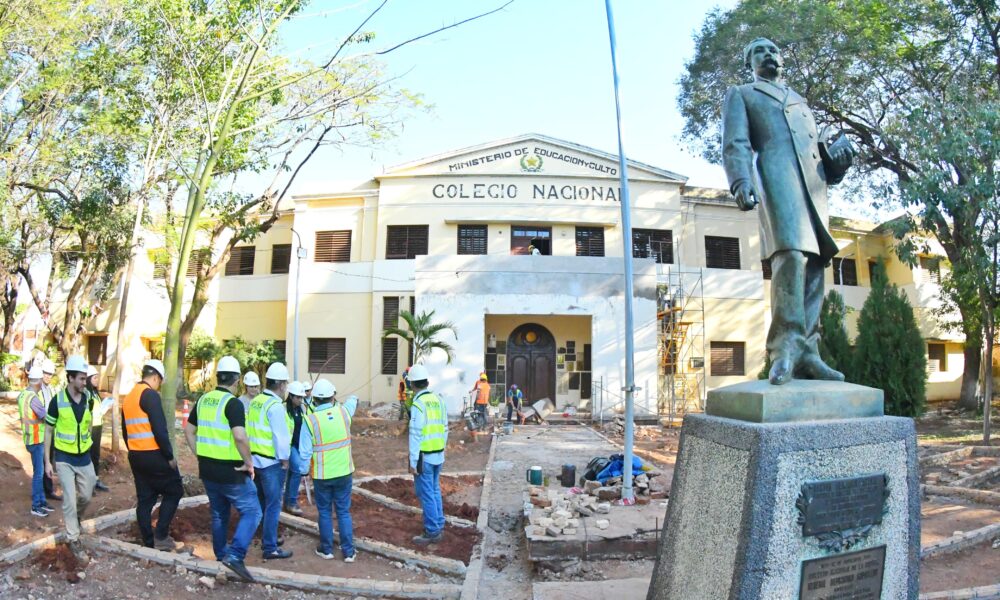 ITAIPU financia mejoras estructurales en dos emblemáticos colegios de Asunción