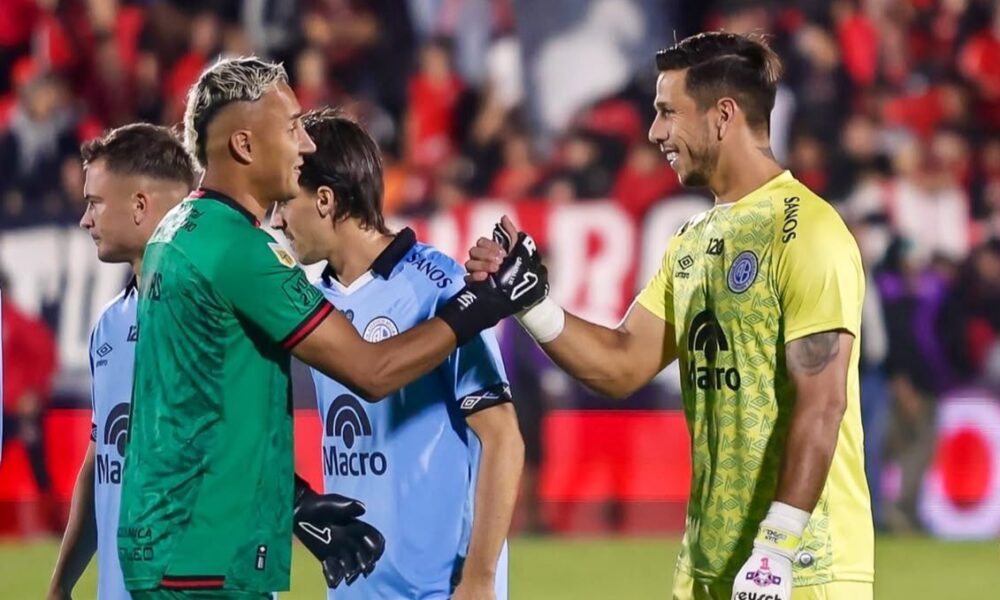 Newell’s vino a la carga por Juan Espínola para reemplazar a Keylor Navas