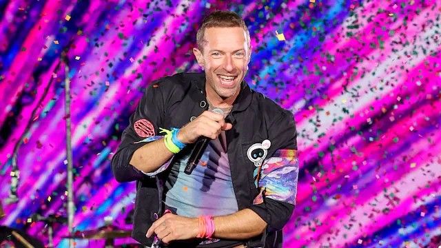 (VIDEO) ¡Mi país, mi país! ¡Cantante de Coldplay reconoció la bandera paraguaya!
