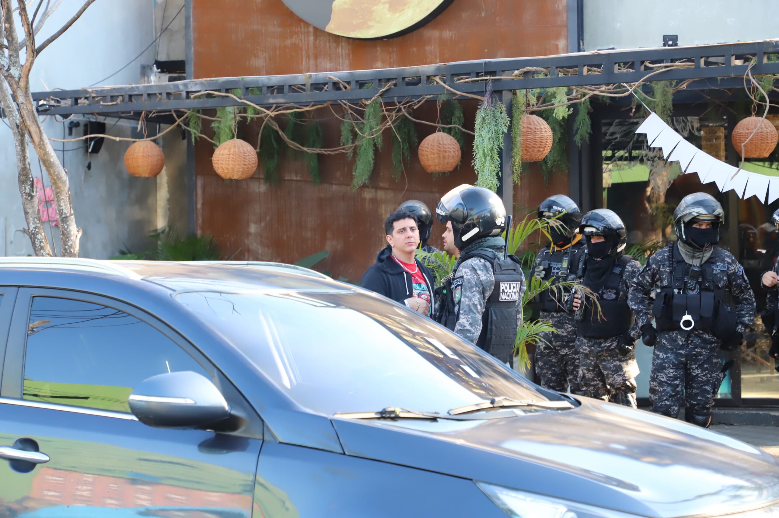 ¡Chelo chocó contra moto de Lince!