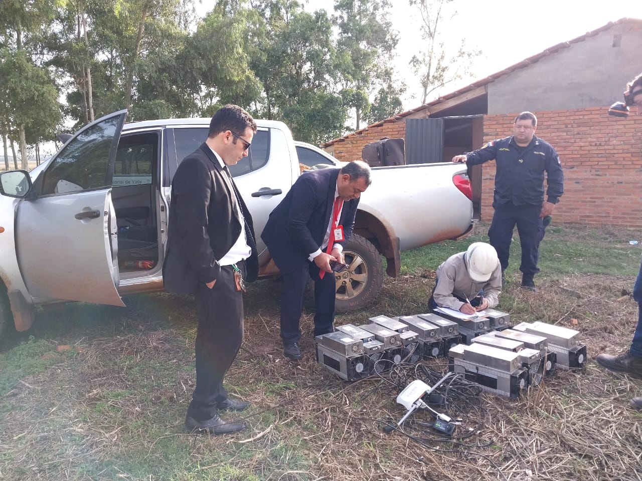 Minería ilegal de criptomonedas: fiscalía allana vivienda e imputa a presunto responsable