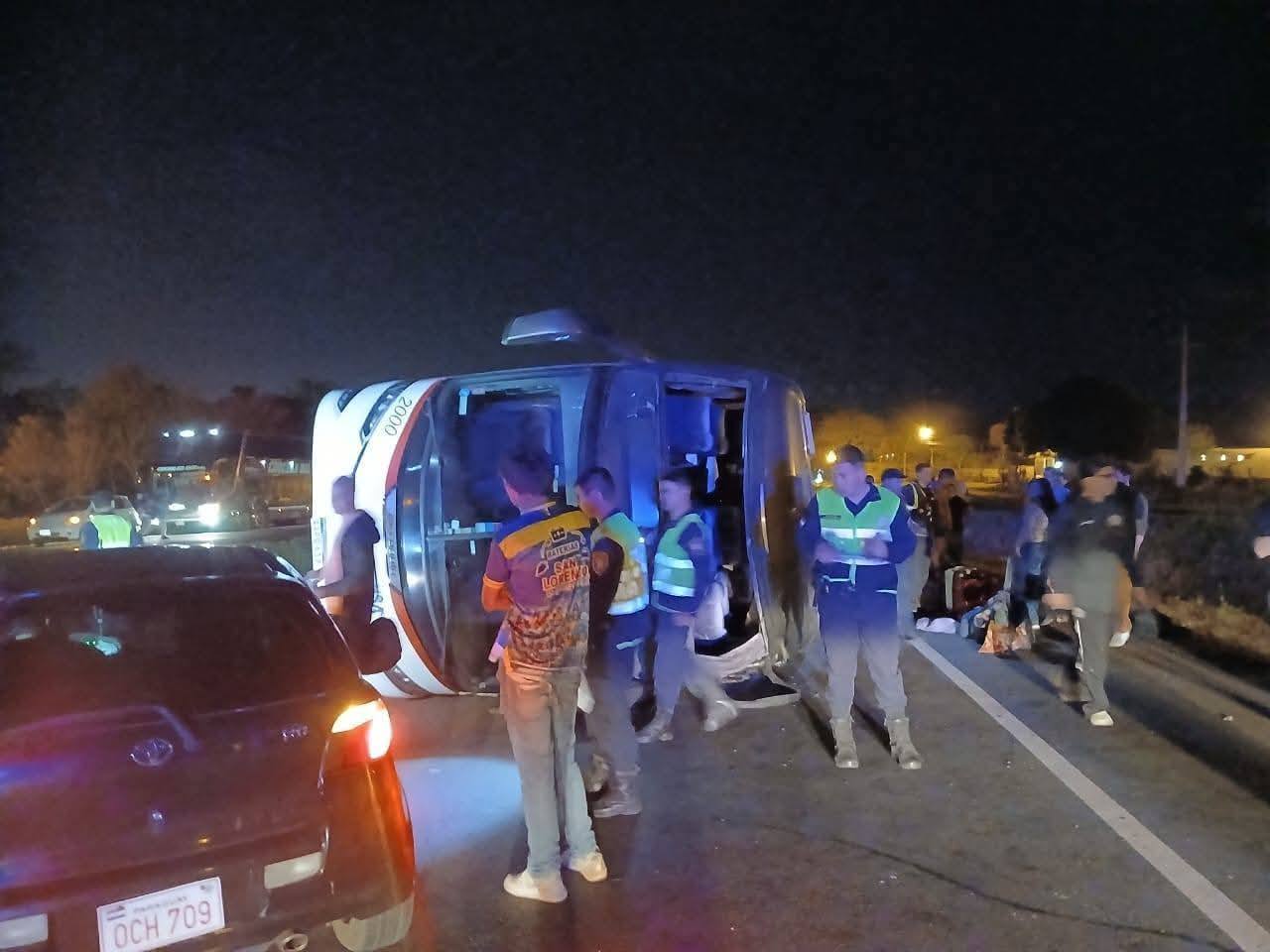 Nueve heridos en accidente vai en Caaguazú