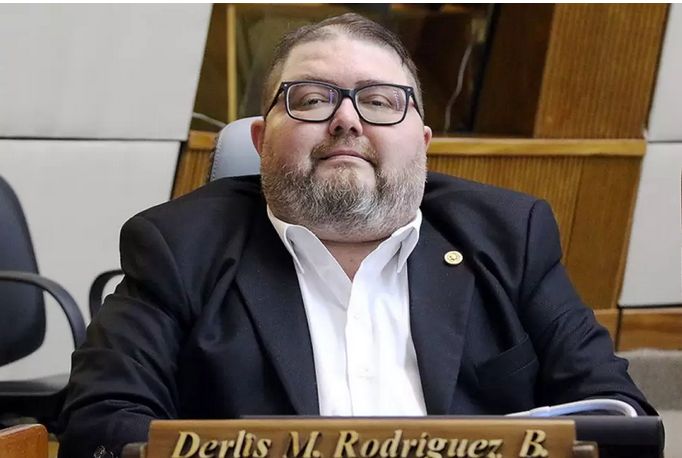 El diputado Derlis Rodríguez sigue en estado crítico en el Hospital San Jorge