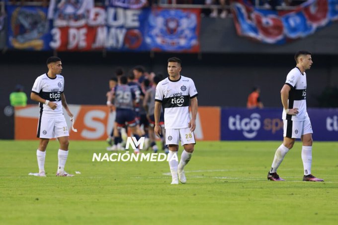 Hugo Quintana lamentó la caída en el clásico: “Por desatenciones nuestras perdimos…”