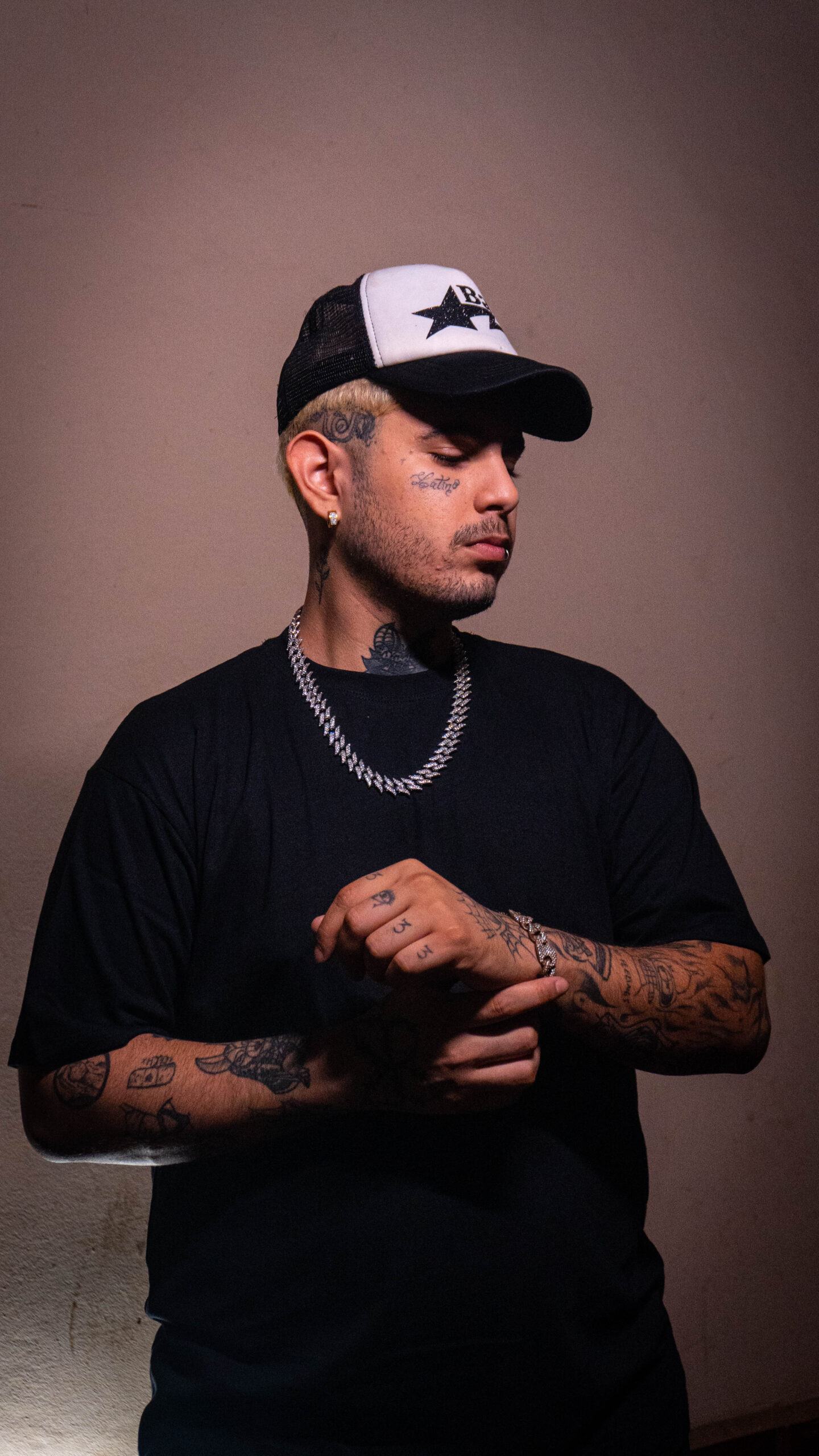 Friggi presenta su álbum “Yo soy yo”
