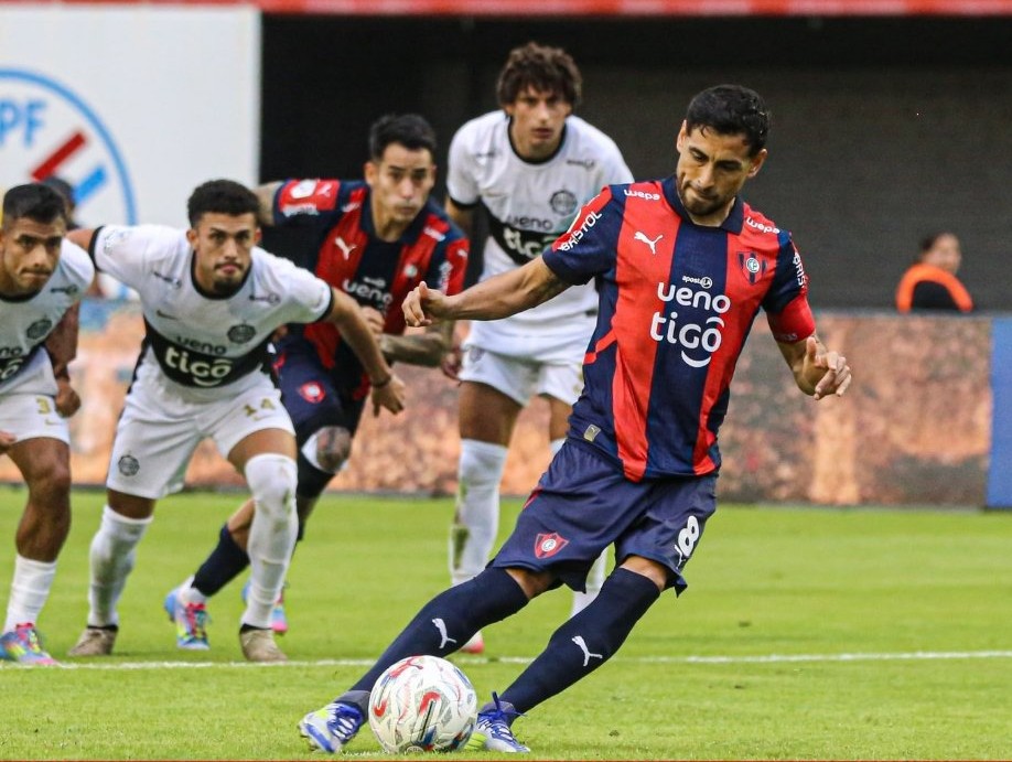 Pensando ya en  el partido ante Estudiantes, Cerro meterá cuatro cambios mañana