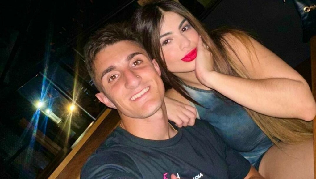 ¡Atendéna quién pa le sacó su lugar al lado de su novio a la maína de Cerro!