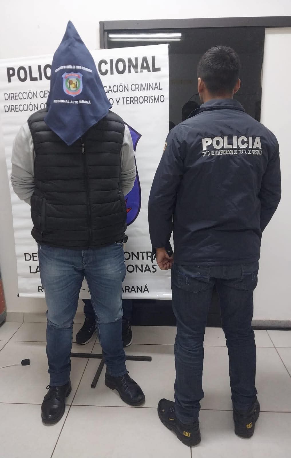 Apresan a poli por @bus@r de su hijastra en CDE