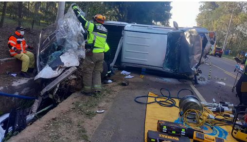 Dos finados tras feo accidente que involucró a un móvil de ASU2025