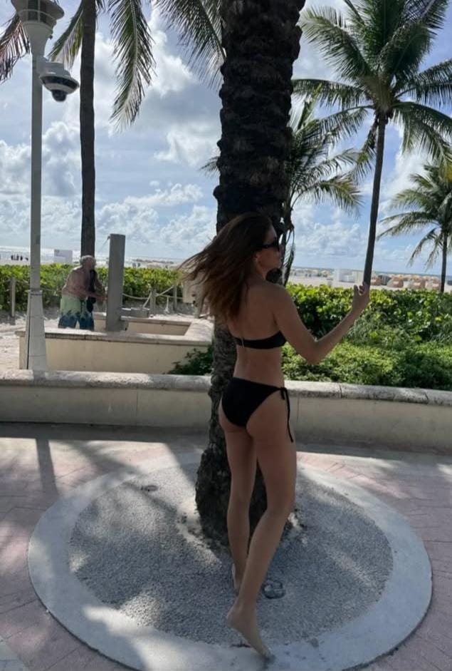 ¡Rossana Beltrán presumió sus curvas en Miami Beach!