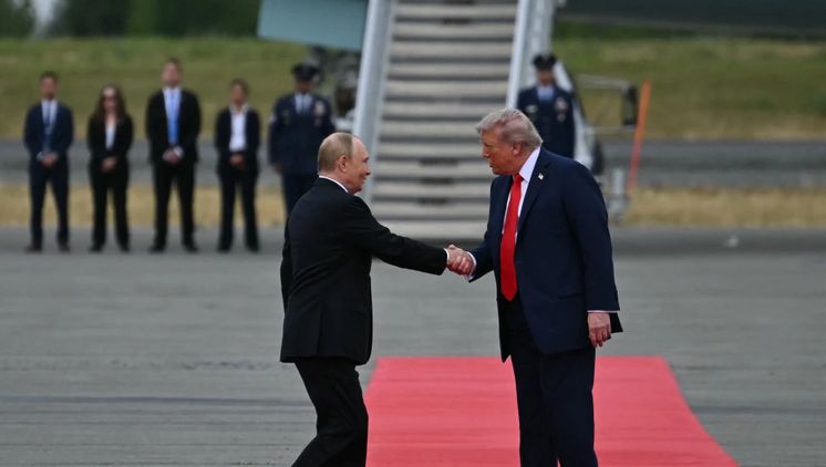 Llegó el momento del cara a cara entre Trump y Putin sobre Ucrania