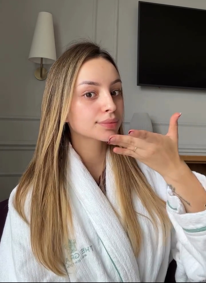 (VIDEO) Así realza su belleza ra’e la doña de Enciso