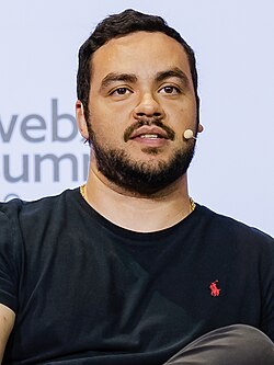 Empresario he´i que los que tienen menos de 30 son perezosos, se quejan de todo por eso no los contrata