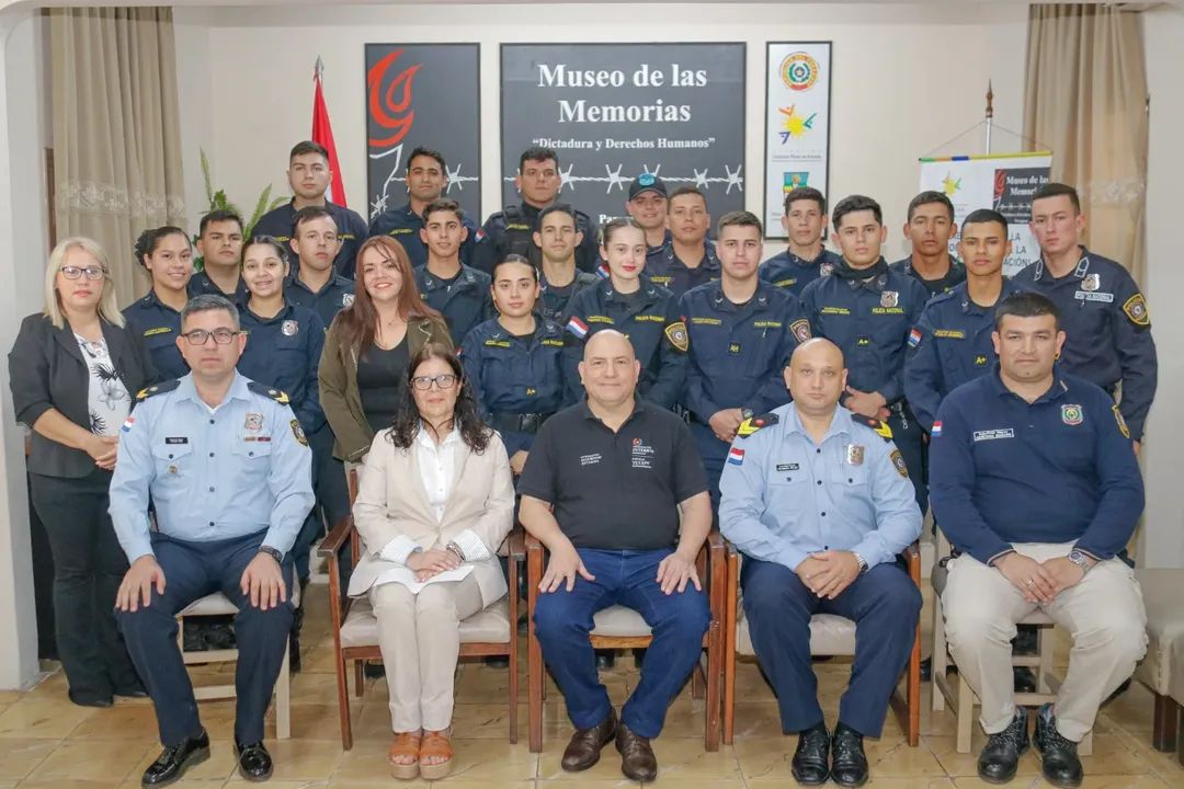 Polis se capacitan en DD.HH.