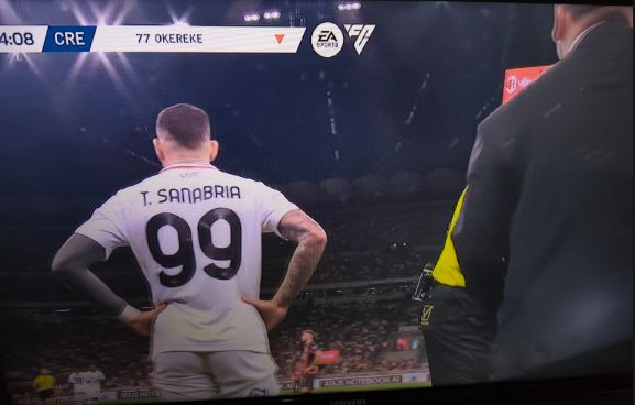 Tonny umía amargaron debut de Modric en el Milan AC