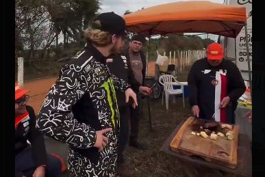 “Ja’u la asado”, he’i el piloto mundialista Oliver Solberg