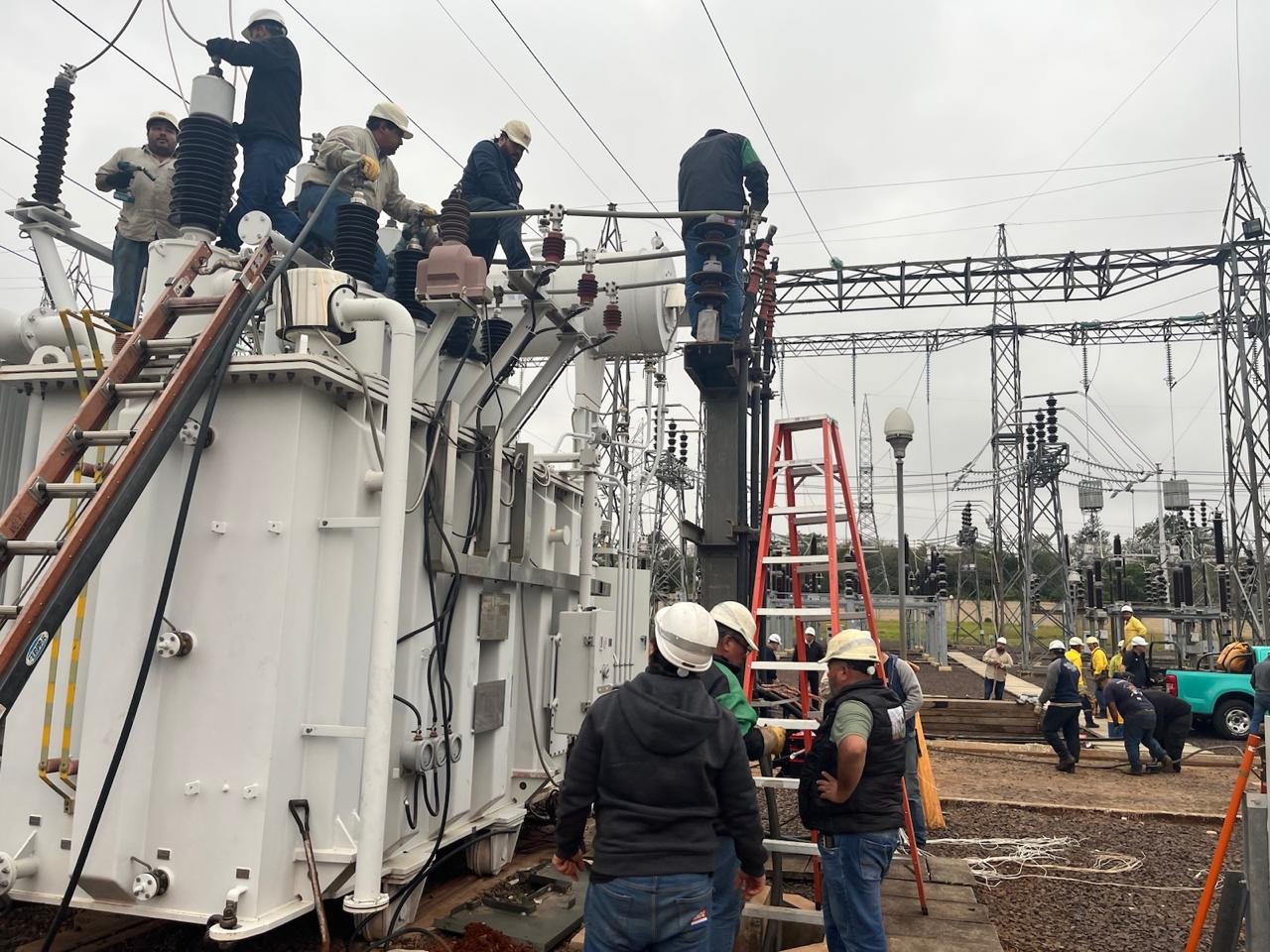 ¡Qué purete! ANDE omõi nuevo transformador de potencia en Horqueta