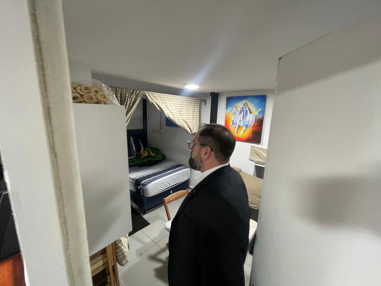 Ministro he’i que sabía de las celdas vip y afirmó que el dire no será cambiado