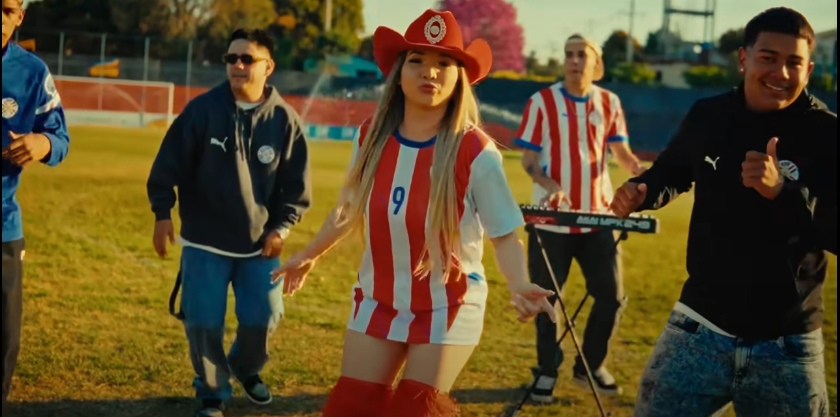 (VIDEO) ¡Marilina ya se puso la Albirroja y sacó una canción de aliento a la sele!