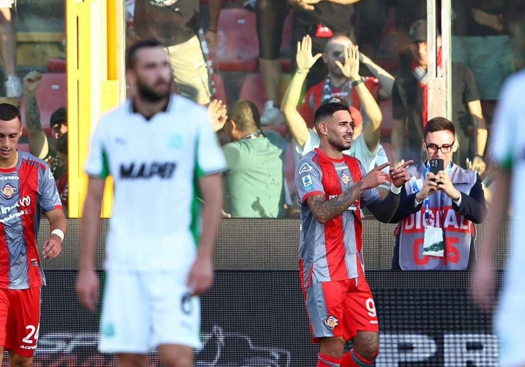 ¡Mirá la locura de jugada que hizo Tony Sanabria para el 2 a 0 del Cremonesse!