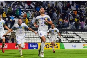 ¡Pelotero ojapo rifa para ayudar a su bebé!