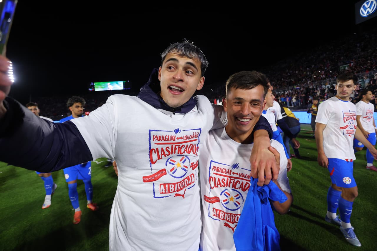 ¡Hoy no se duerme, hoy se festeja! ¡Paraguay vuelve al Mundial!