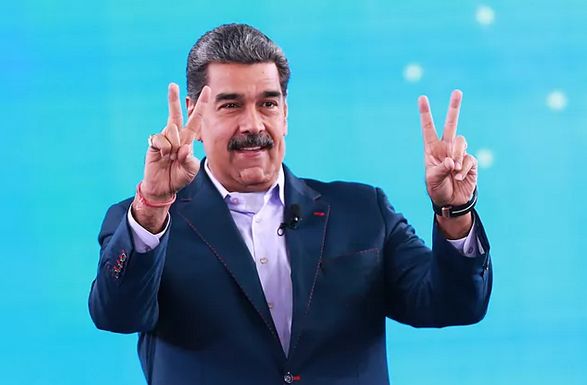 Maduro vuelve a decretar el inicio de la Navidad en Venezuela desde el 1 octubre