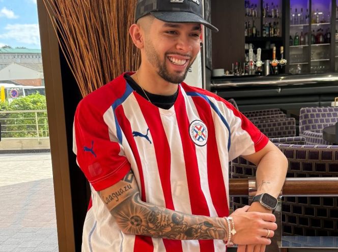 ¡Cheto! El modo albirró de Julio Enciso en Francia