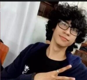 Symi desesperada pide ayudomí para su retoño que padece raro mba’asy y se debe operar.