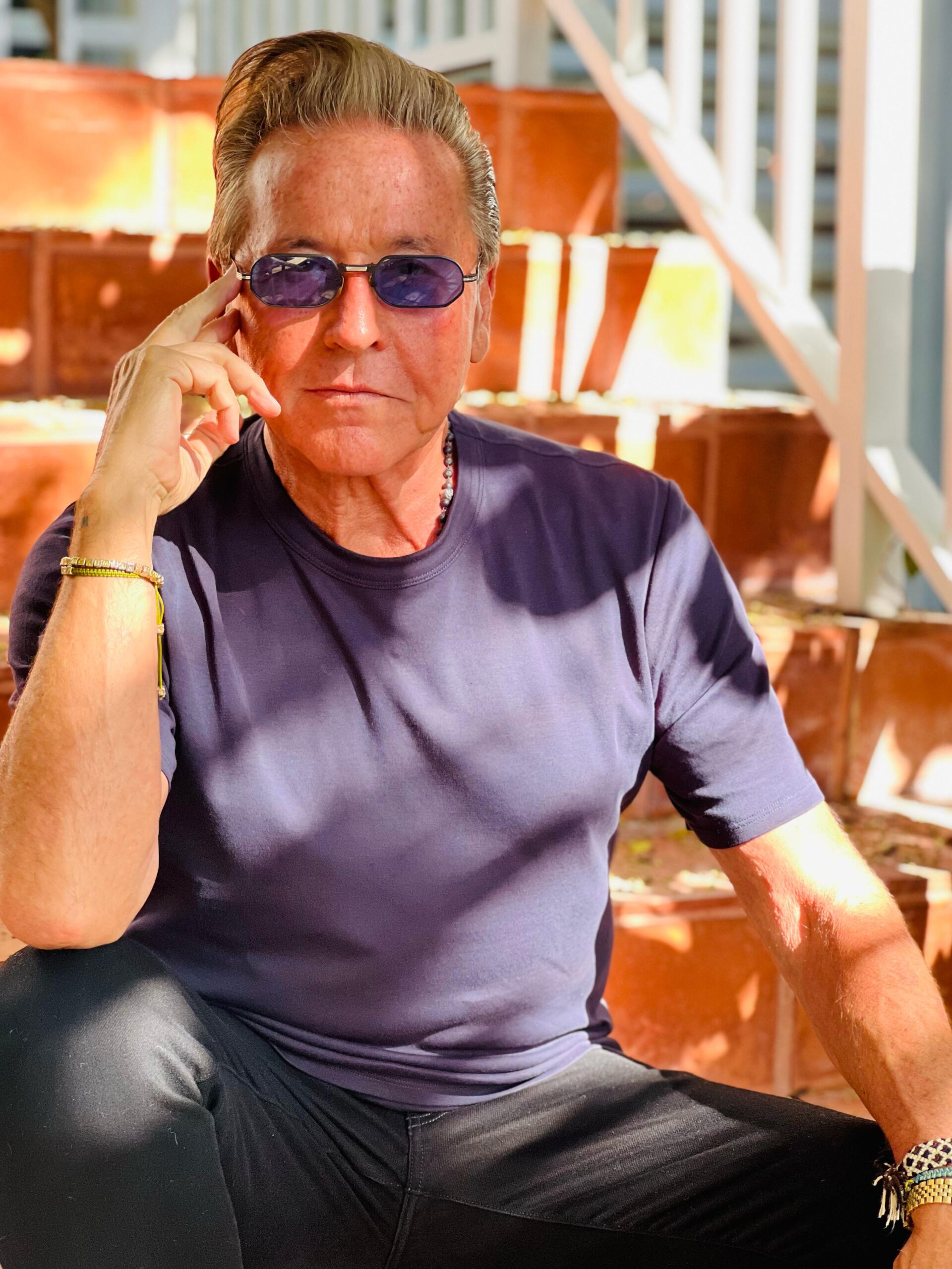 Ricardo Montaner lanza una joya perdida: Su primer álbum en vivo grabado en el estadio de Vélez