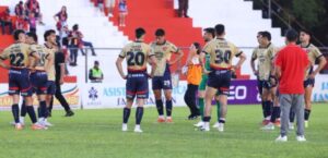 Ni con dos jugadores demás, el Ciclón pudo ante el guapo General