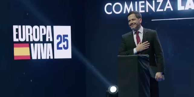 Latorre alza la voz en Europa: “Defendemos la vida, la familia y nuestra identidad”