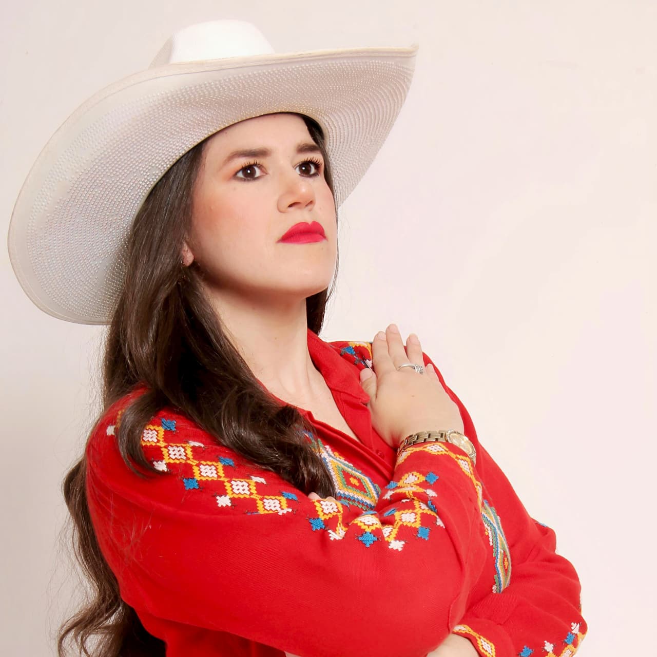 Noelia Cazzola presenta su disco: “Che Ha’e Kuña Paraguay”