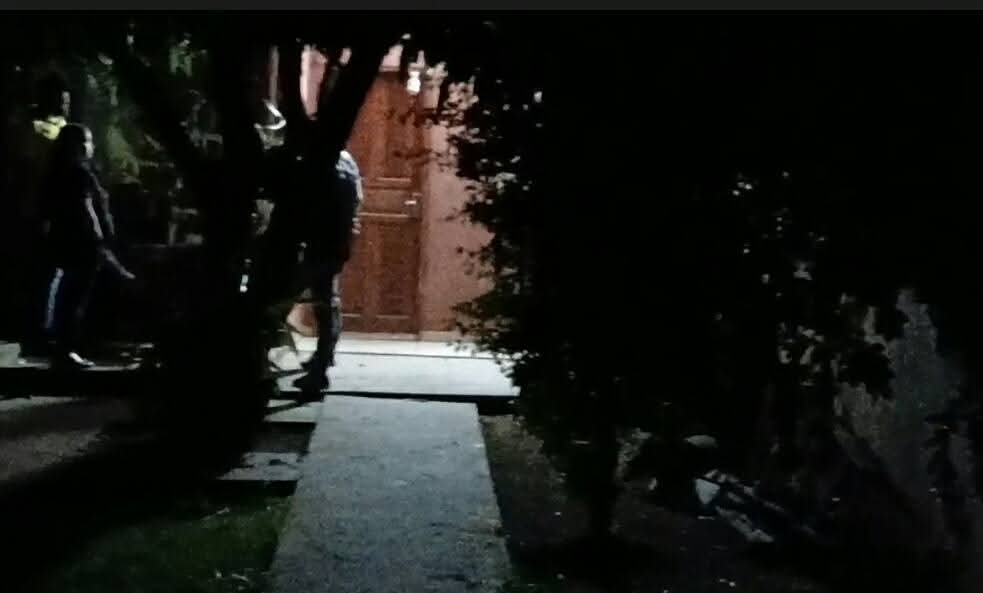 ¡Horroroso! Policía asesinó ndaje a su esposa e hija a balazos