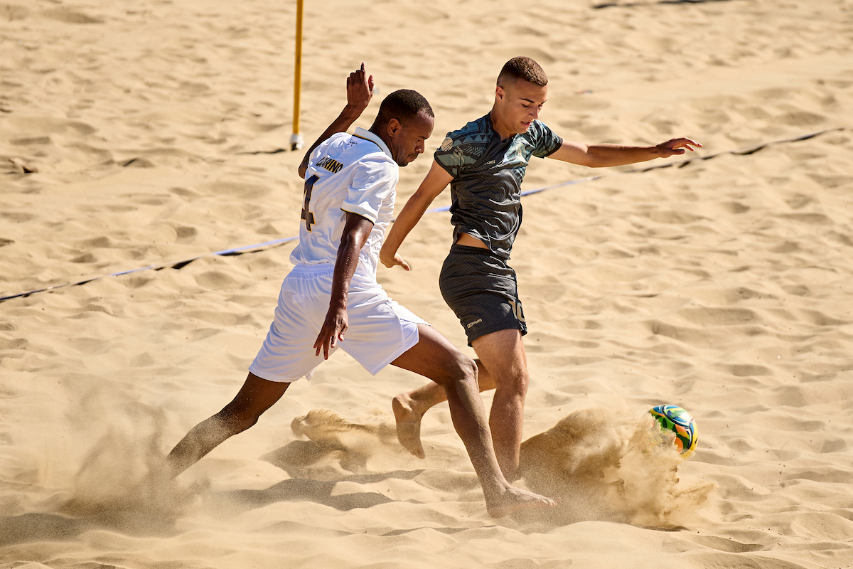 Luqueño vacunó al Napoli Patrón de Grecia y va mañana ante el Falfala de Israel por ser semi del Mundial de Clubes de Fútbol de Playa