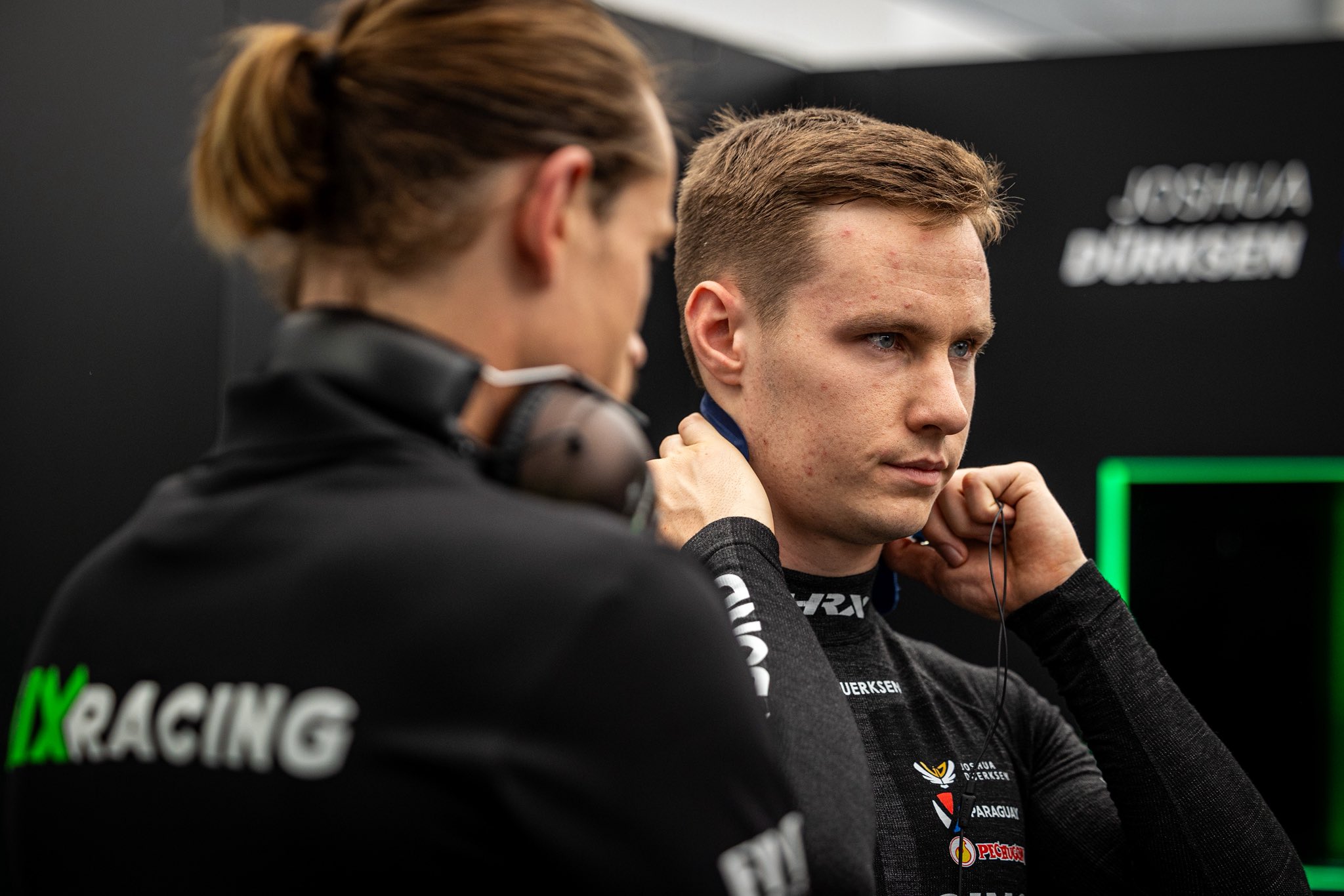 ¡Bajón! Una incidentada qualy deja a Duerksen fuera del top 10 para las carreras en Bakú