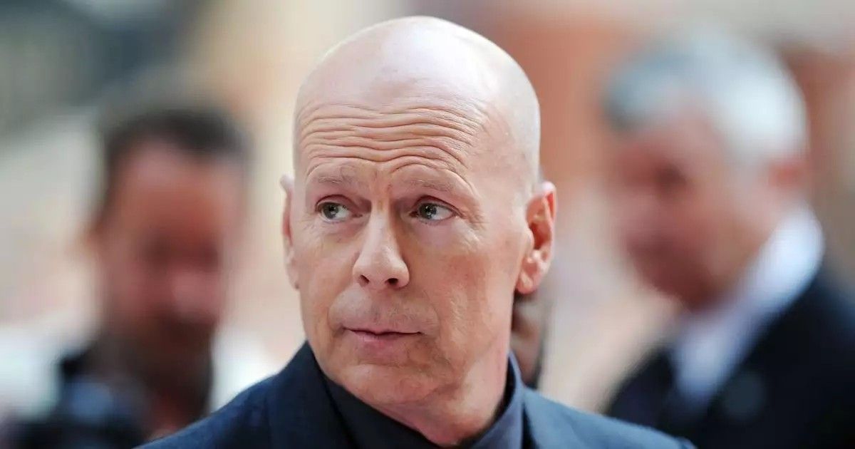 ¡Bruce Willis sufrió un daño irreversible en “Duro de matar” que agravó su enfermedad ra’e!