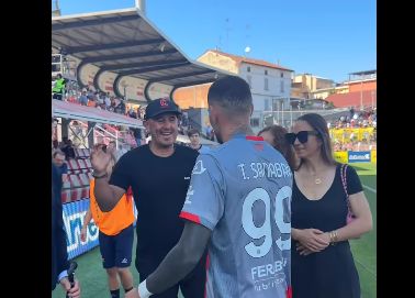 ¡Tony Sanabria se encontró con otro paraguayo que fue ídolo del Cremonese!