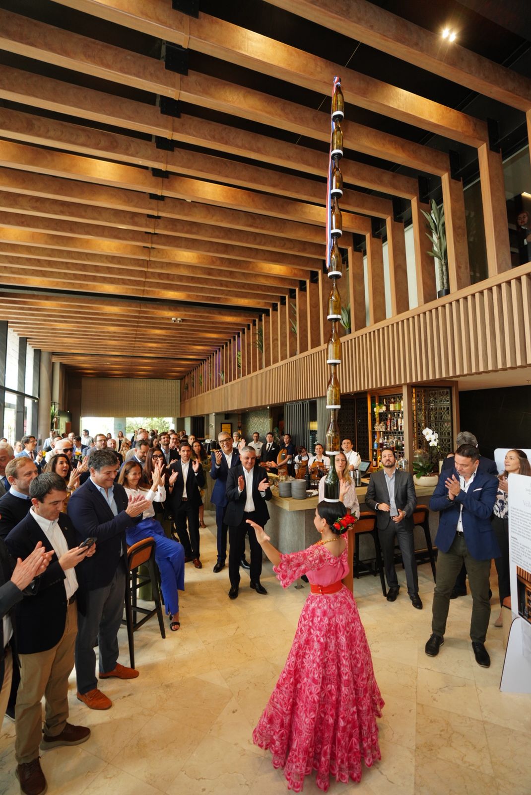 El Sheraton se transforma para conectar a ñande Paraguay con el mundo