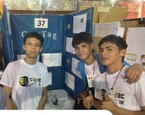 Alumnos destacados necesitan ayuda para representar a Itapúa en feria Rapai