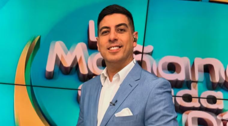 (VIDEO) Atendé a qué artista famoso, ¡Chiche Corte le entrevistó en un baño!