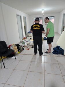 Allanan la casa de un coronel y la celda de “Tío Rico” por crimen de militar