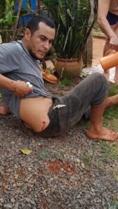 Lo acusaron de ladrón y le metieron  un balazo